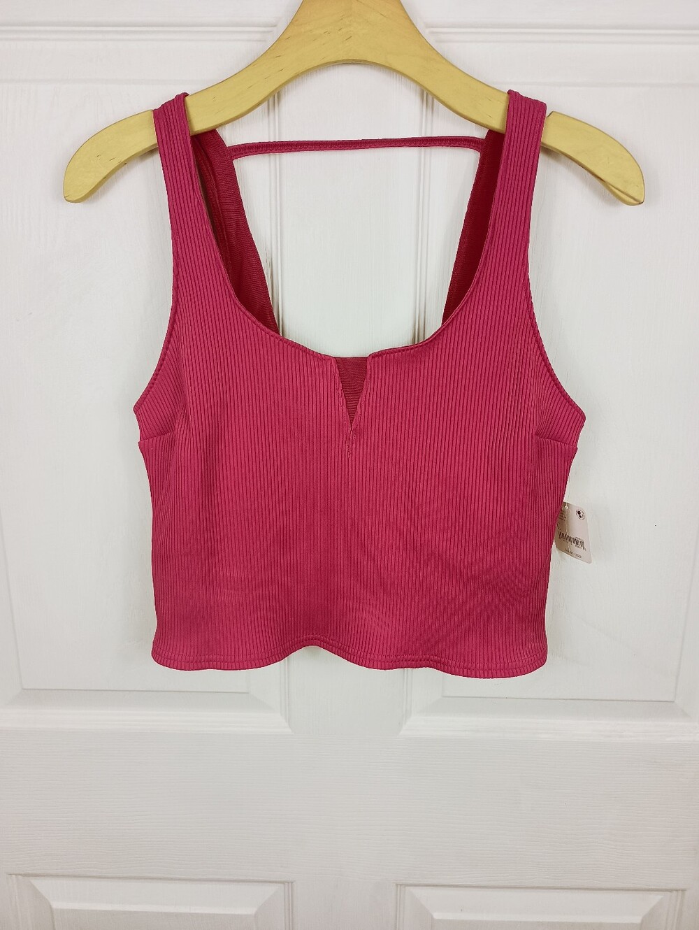 Free People Movement Crop Top Large Womens Pink Rose Ribbed Shelf Bra NWT